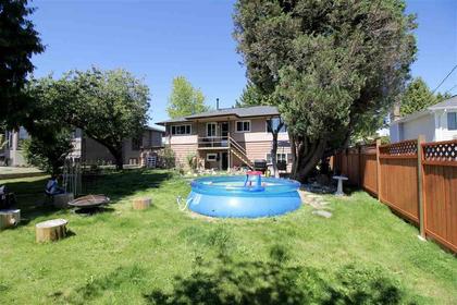 262117774-10 at 6644 Charles Street, Burnaby North