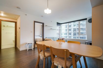c-3 at 1107 - 68 Smithe Street, Yaletown, Vancouver West