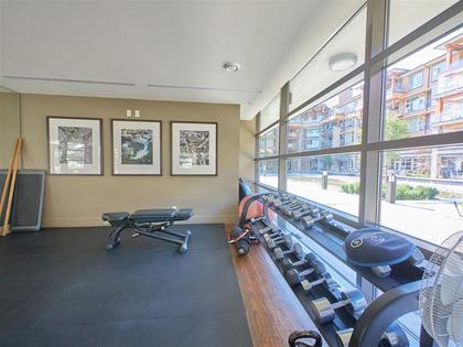 262340011-18 at 402 - 3602 Aldercrest Drive, Roche Point, North Vancouver