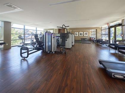 262340011-19 at 402 - 3602 Aldercrest Drive, Roche Point, North Vancouver