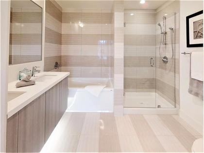 262340011-9 at 402 - 3602 Aldercrest Drive, Roche Point, North Vancouver