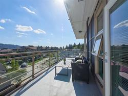 262340011-7 at 402 - 3602 Aldercrest Drive, Roche Point, North Vancouver