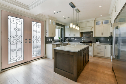 48128869717_6aef3e7548_o at 568 21st Avenue, Fraser VE, Vancouver East