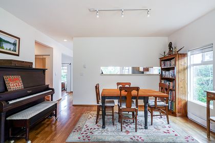 d-2 at 2546 West 2nd Avenue, Kitsilano, Vancouver West