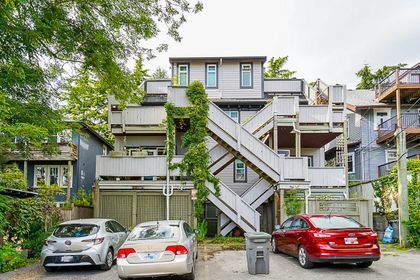 l-1 at 2546 West 2nd Avenue, Kitsilano, Vancouver West