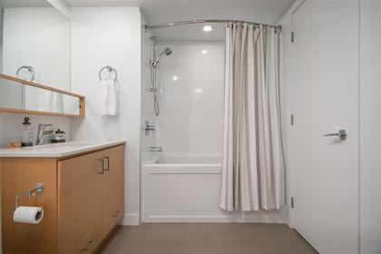 262313071-10 at 111 - 221 E 3rd Street, Lower Lonsdale, North Vancouver