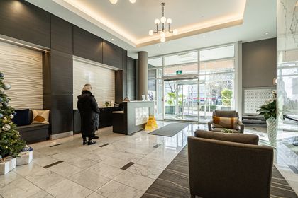 o-1 at 1002 - 118 Carrie Cates Court, Lower Lonsdale, North Vancouver