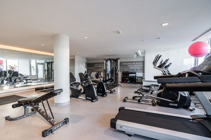 t-1 at 1002 - 118 Carrie Cates Court, Lower Lonsdale, North Vancouver