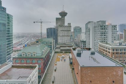 ksx3wyia at 1502 - 837 Hastings Street, Coal Harbour, Vancouver West