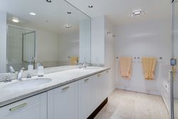 mp2i4yaw at 1502 - 837 Hastings Street, Coal Harbour, Vancouver West