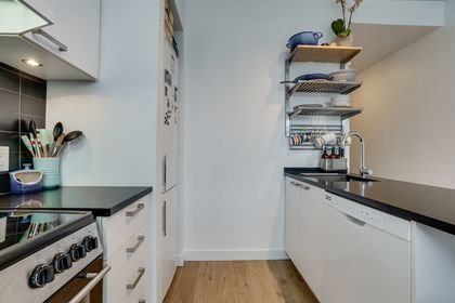 eknu9oma at 201 - 557 East Cordova, Vancouver East