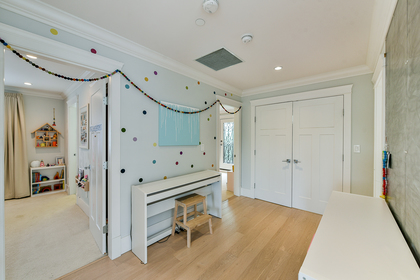 48128779506_a781d4b21b_o at 568 21 Avenue, Fraser VE, Vancouver East