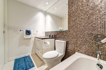 2019-07-04-16h31m09 at 833 Homer Street, Downtown VW, Vancouver West