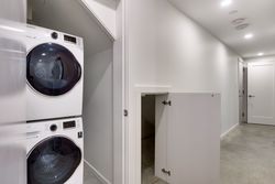 4cy79wvw at 2 - 740 3rd Street, Lower Lonsdale, North Vancouver