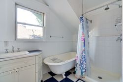 lphmw64q at 3228 3rd, Kitsilano, Vancouver West