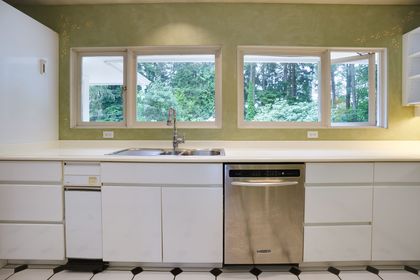 yeoelwsw at 1160 Taylor Way, Sentinel Hill, West Vancouver