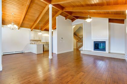 zdfptihw at 3243 38th, Kerrisdale, Vancouver West