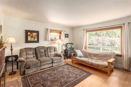 262127698-3 at 4715 Moss Street, Collingwood VE, Vancouver East