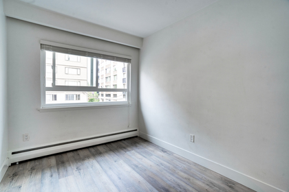 9 at 207 - 1537 Burnaby Street, Vancouver West