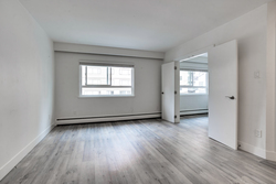 15 at 207 - 1537 Burnaby Street, Vancouver West