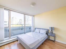 262510476-17 at 806 - 1228 Marinaside Crescent, Yaletown, Vancouver West