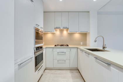 5 at 312 - 6677 Cambie, Oakridge VW, Vancouver West