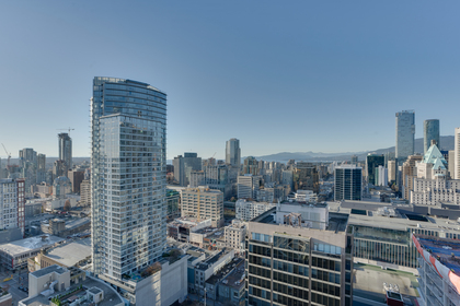 8 at 3305 - 777 Richards, Downtown VW, Vancouver West