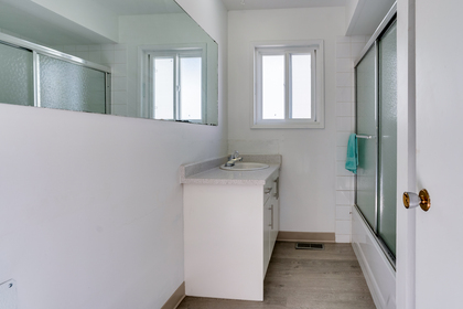 6 at Upper - 3186 28th, Renfrew Heights, Vancouver East