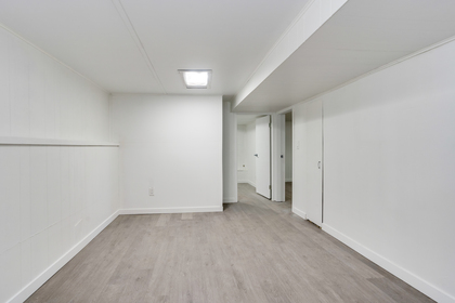 16 at 3186 28th, Renfrew Heights, Vancouver East