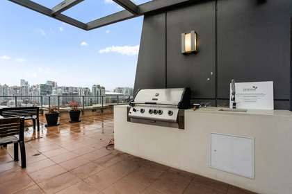 18 at 611 - 288 West 1st Avenue, False Creek, Vancouver West