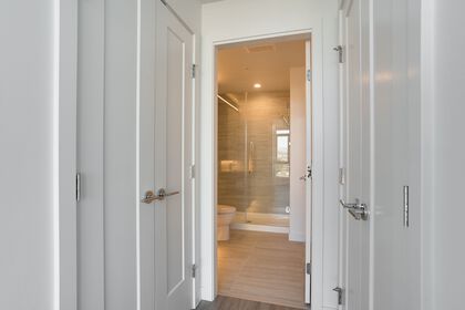 1xhvyiww at 2008 - 2311 Beta Avenue, Brentwood Park, Burnaby North