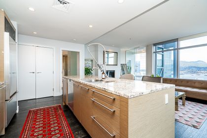 c-1 at 4004 - 1111 Alberni, Coal Harbour, Vancouver West