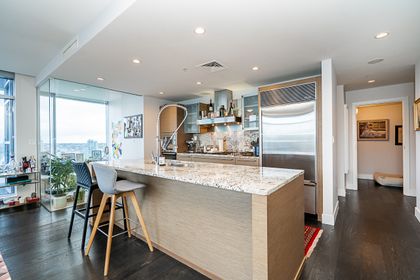 c-3 at 4004 - 1111 Alberni, Coal Harbour, Vancouver West