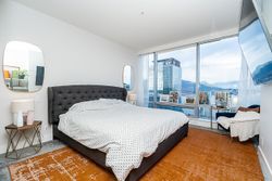 e-2 at 4004 - 1111 Alberni, Coal Harbour, Vancouver West