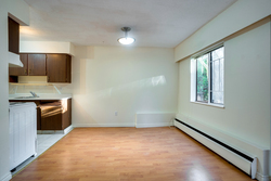 6 at 107 - 2255 Cypress, Kitsilano, Vancouver West