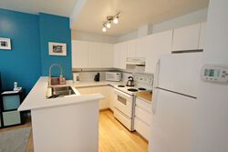 1-resized at 412 - 989 Nelson Street, Downtown VW, Vancouver West