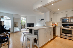 3 at 102 - 888 Bute Street, Coal Harbour, Vancouver West