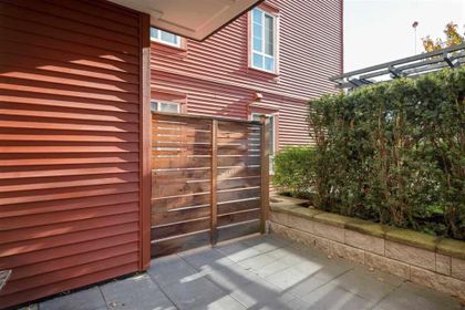 262398060-9 at 111 - 618 Como Lake, Coquitlam