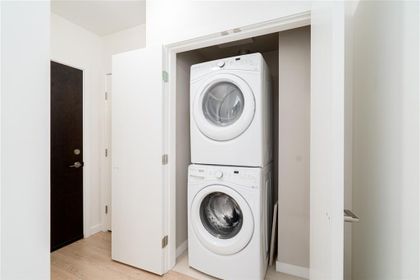 262568791-30 at 1209 - 3080 Lincoln, Coquitlam