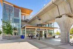 262568791-38 at 1209 - 3080 Lincoln, Coquitlam