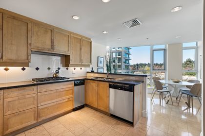photo-9 at 307 - 1717 Bayshore Drive, Coal Harbour, Vancouver West