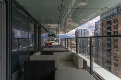 telus-garden-residences-27 at 2209 - 777 Richards Street, Downtown VW, Vancouver West