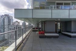 telus-garden-residences-25 at 2209 - 777 Richards Street, Downtown VW, Vancouver West