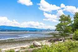 l-5 at 1770 Knox Road, University VW, Vancouver West