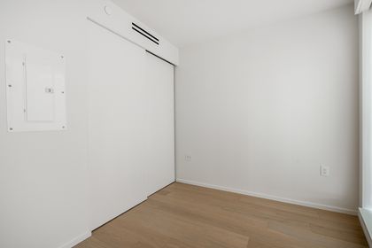 d-2 at 607 - 889 Pacific, Downtown VW, Vancouver West