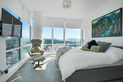 18 at 2702 - 680 Seylynn, Lynnmour, North Vancouver