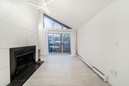 a-2 at 305 - 230 Mowat Street, West End NW, New Westminster