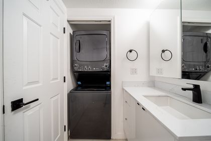 d-1 at 305 - 230 Mowat Street, West End NW, New Westminster