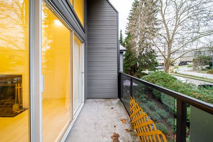 f-8 at 305 - 230 Mowat Street, West End NW, New Westminster