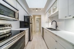 b-6 at 305 - 230 Mowat Street, West End NW, New Westminster